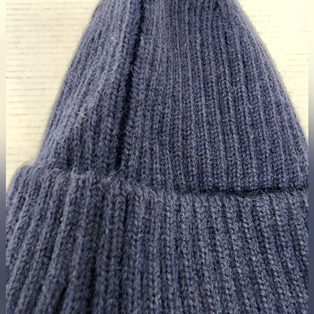 Boys Navy Beanie New Stretch Hat‎ Acrylic Winter Cap Snow Ski Size M 2-6 T